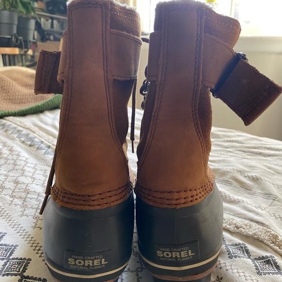 Women’s Sorel Boots - Picture 3 of 5